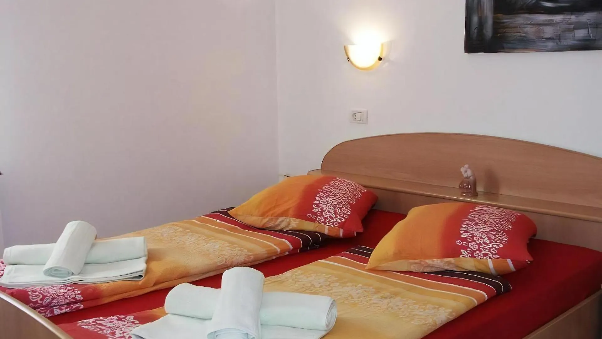 Ferienwohnung Mit Panoramablick In Ruhiger Lage Kaštel Lägenhet