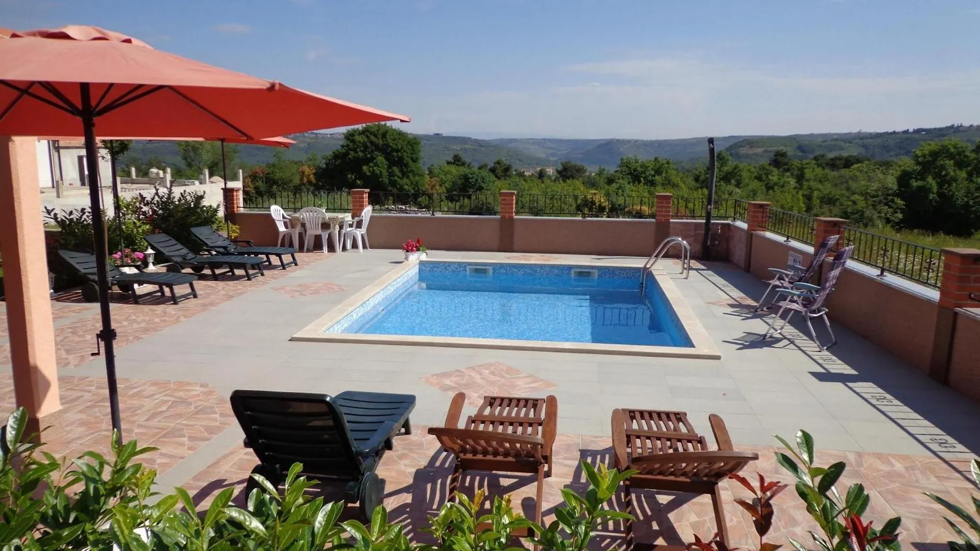 Ferienwohnung Mit Panoramablick In Ruhiger Lage Kaštel